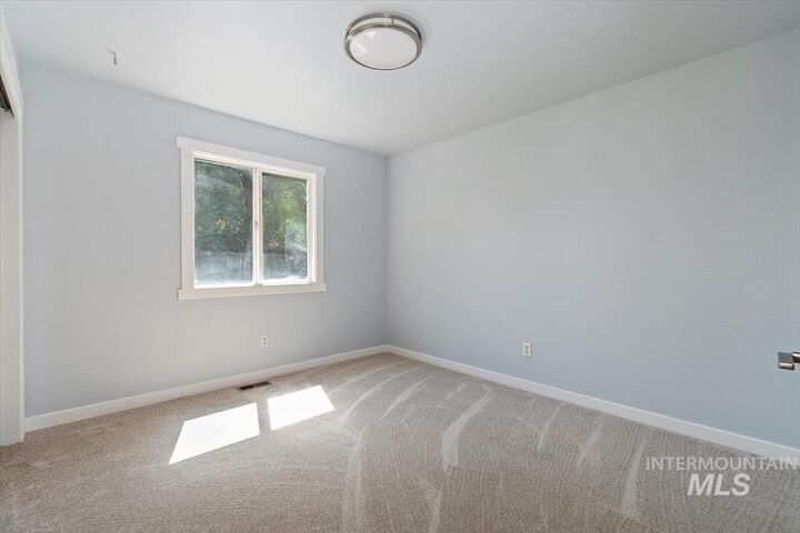 6205 W Parapet Ct  Boise ID 83703 photo