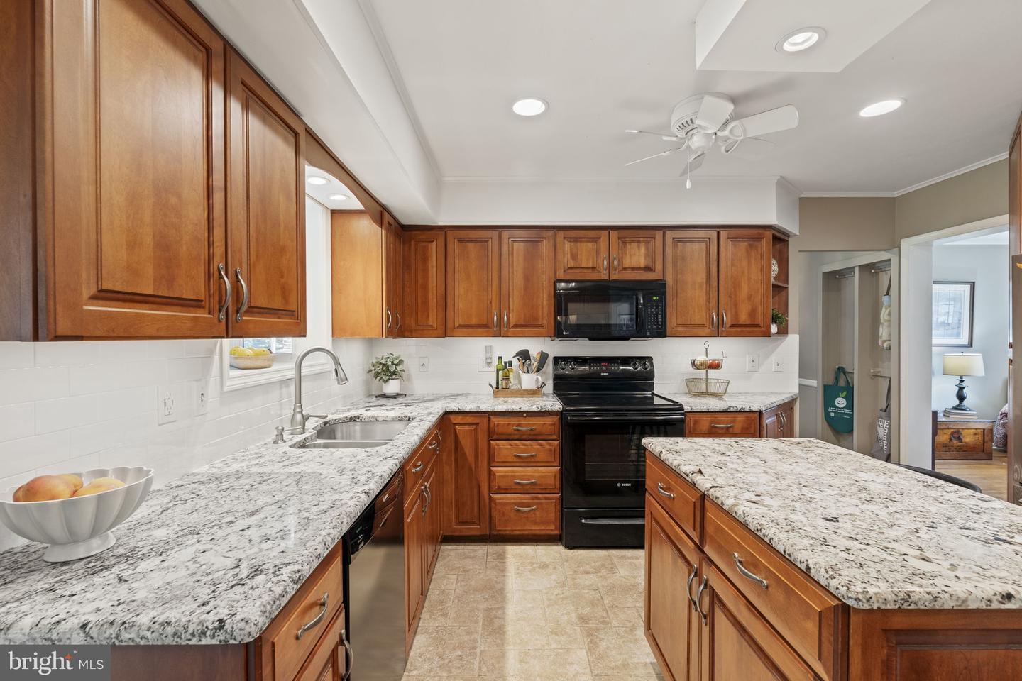 Property Photo: 314 Joy Lane PA 19380