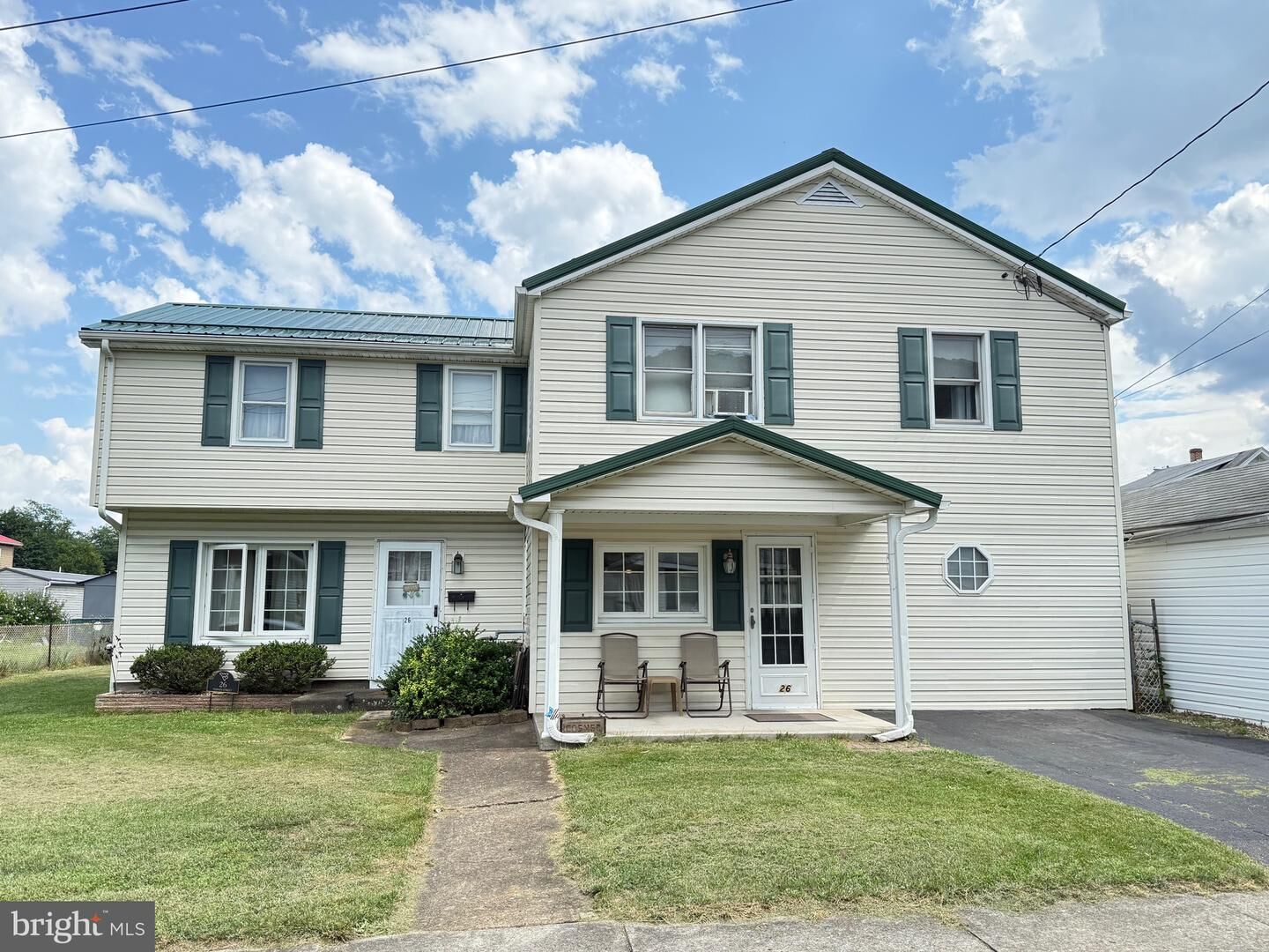 Property Photo:  26 Vernon Street  WV 26726 