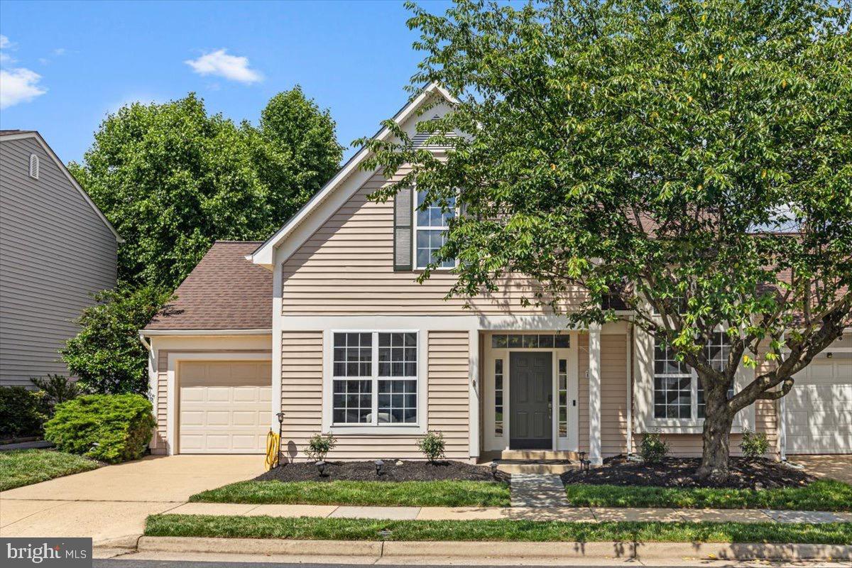 Property Photo: 43290 Rush Terrace VA 20147