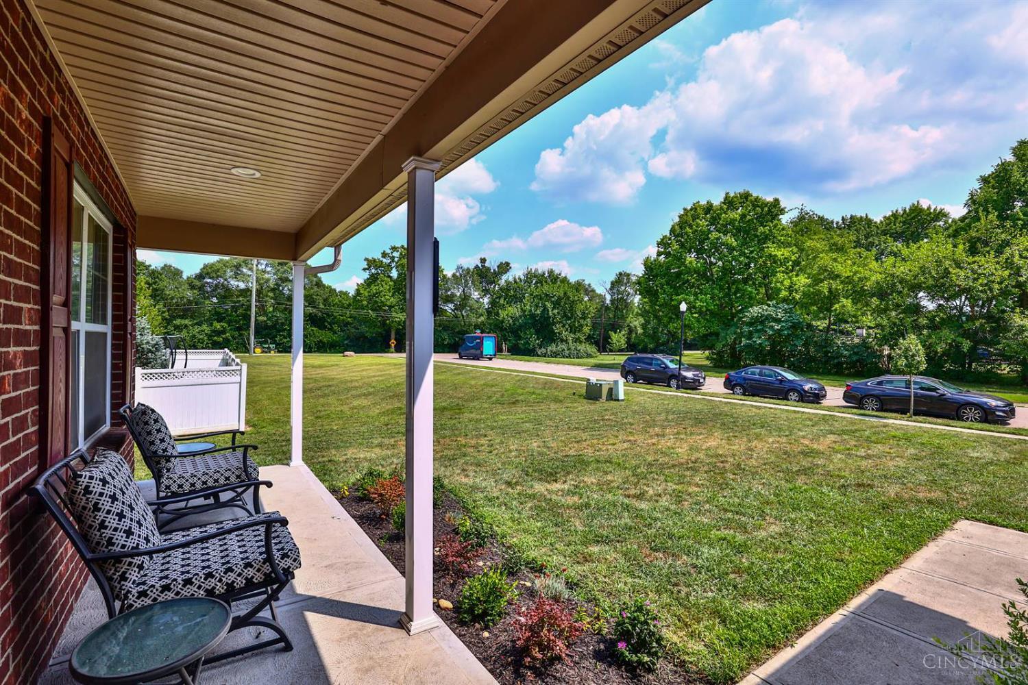 Property Photo:  324 Palomino Court  OH 45014 
