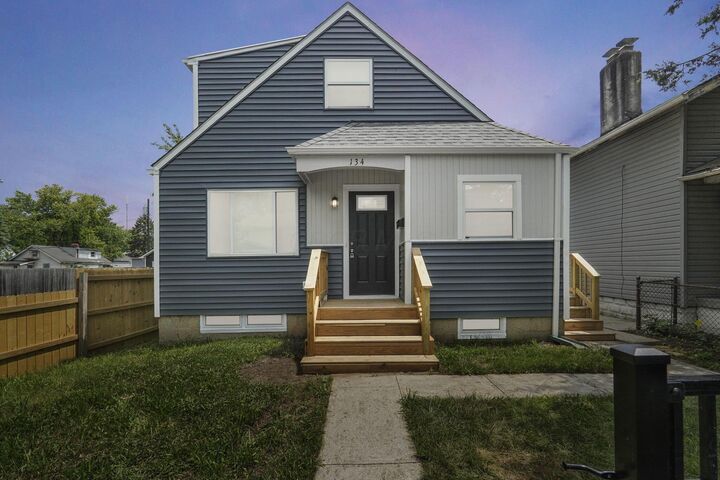 134 Schultz Avenue  Columbus OH 43222 photo