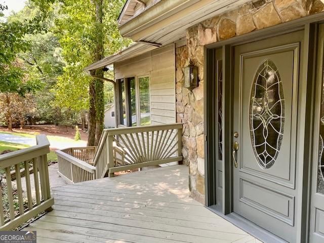Property Photo:  625 Clear Lake Terrace  GA 30076 