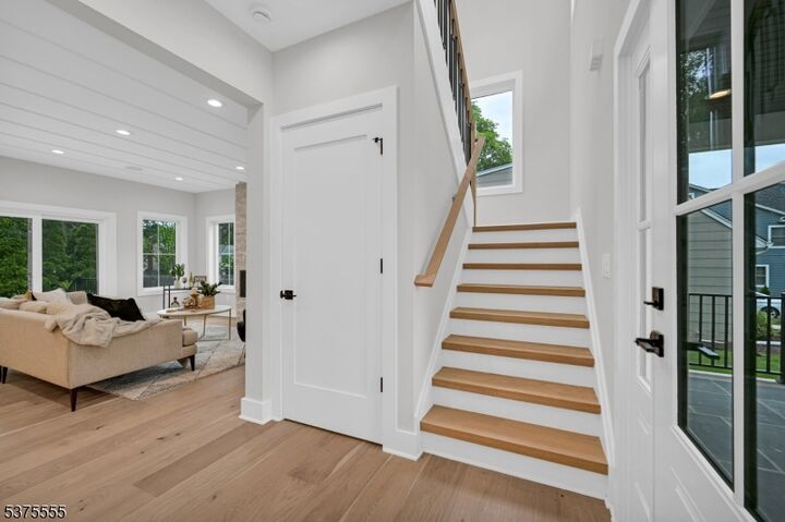 Property Photo: 176 Harrow Rd NJ 07090