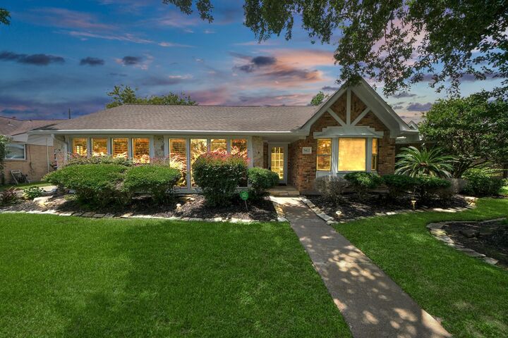 Property Photo:  5422 Jason Street  TX 77096 