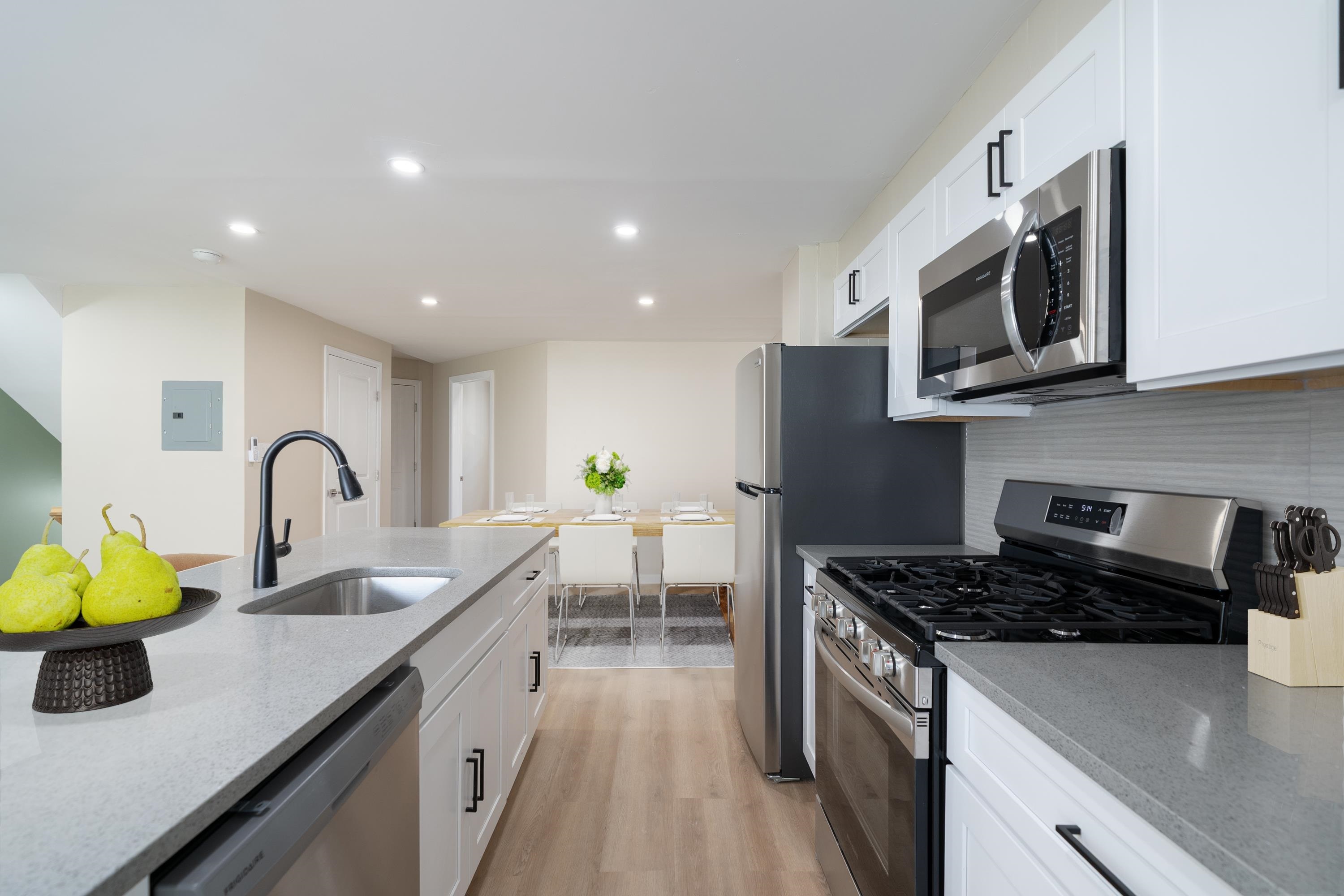 Property Photo:  171 Van Horne St  NJ 07304 