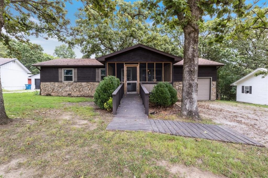 23209 Oakwood Circle  Hermitage MO 65668 photo