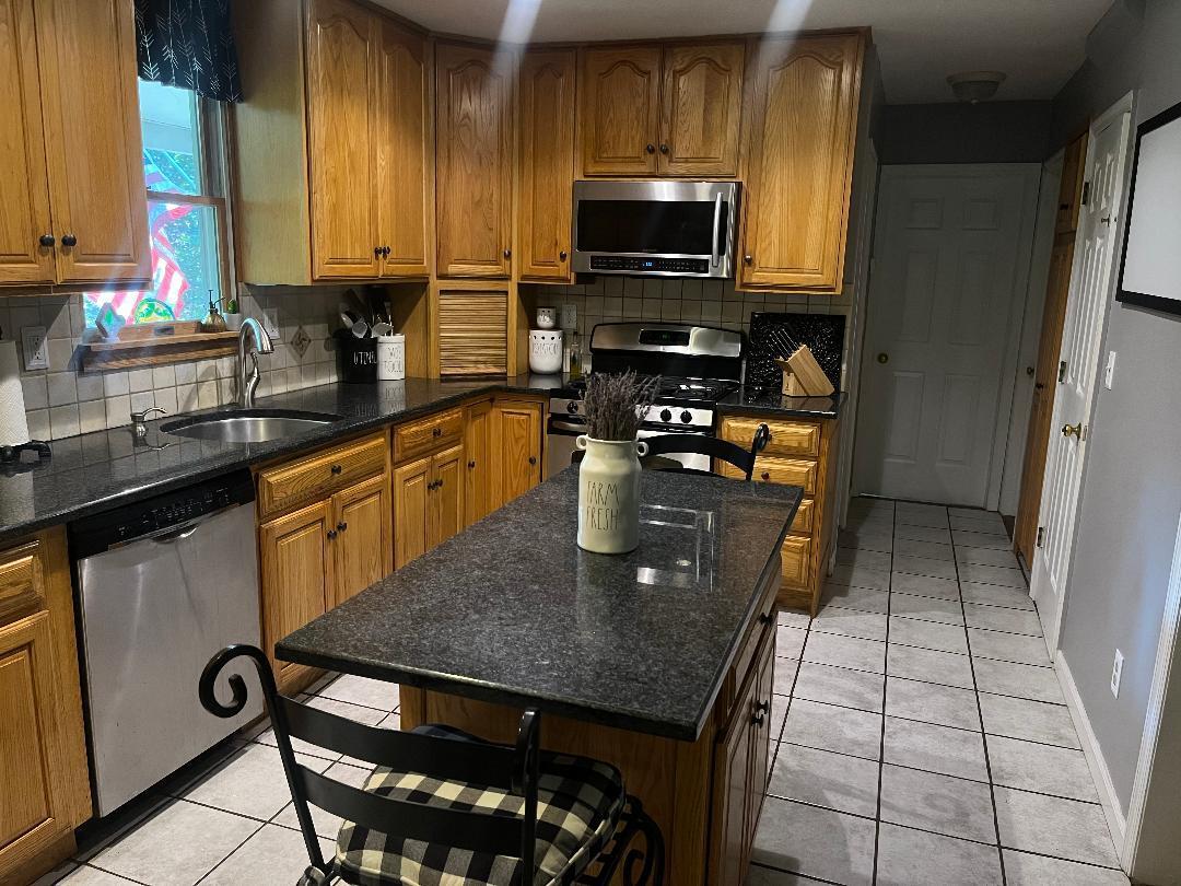 Property Photo:  6 Rambler Road  NY 10540 