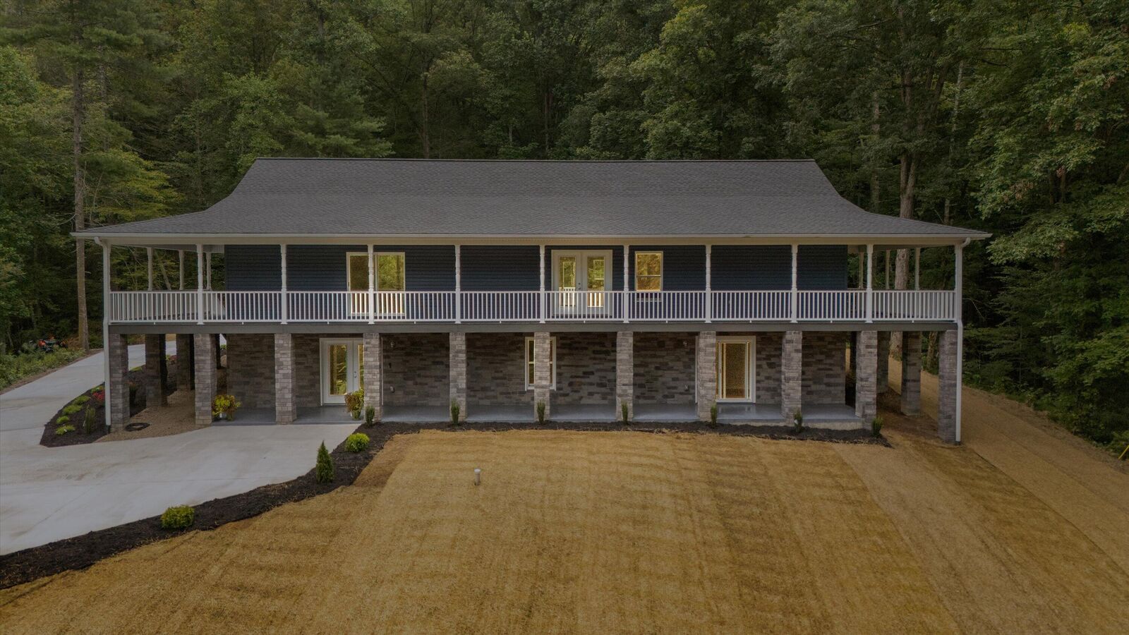 Property Photo: 201 Flat Rock Way TN 37727