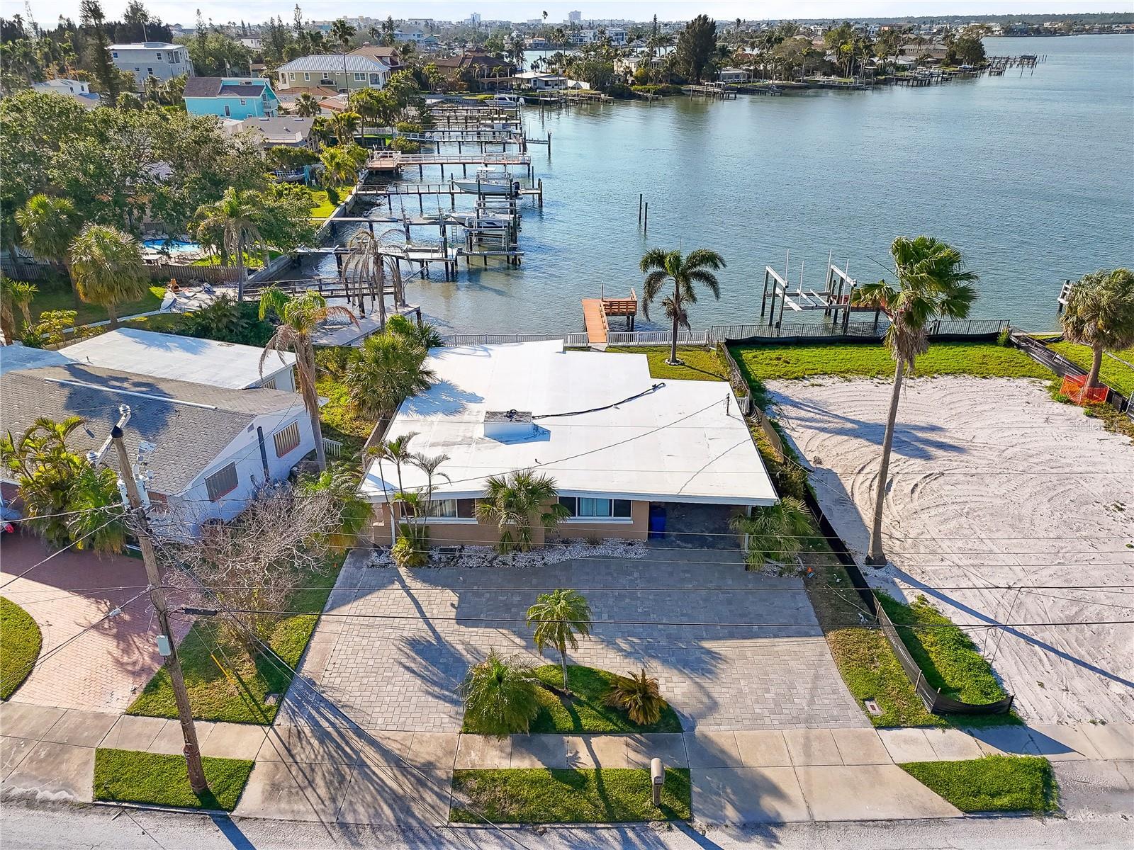 Property Photo:  15305 Harbor Drive  FL 33708 