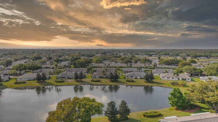 Property Photo:  2410 Lancaster Drive Na  FL 33573 