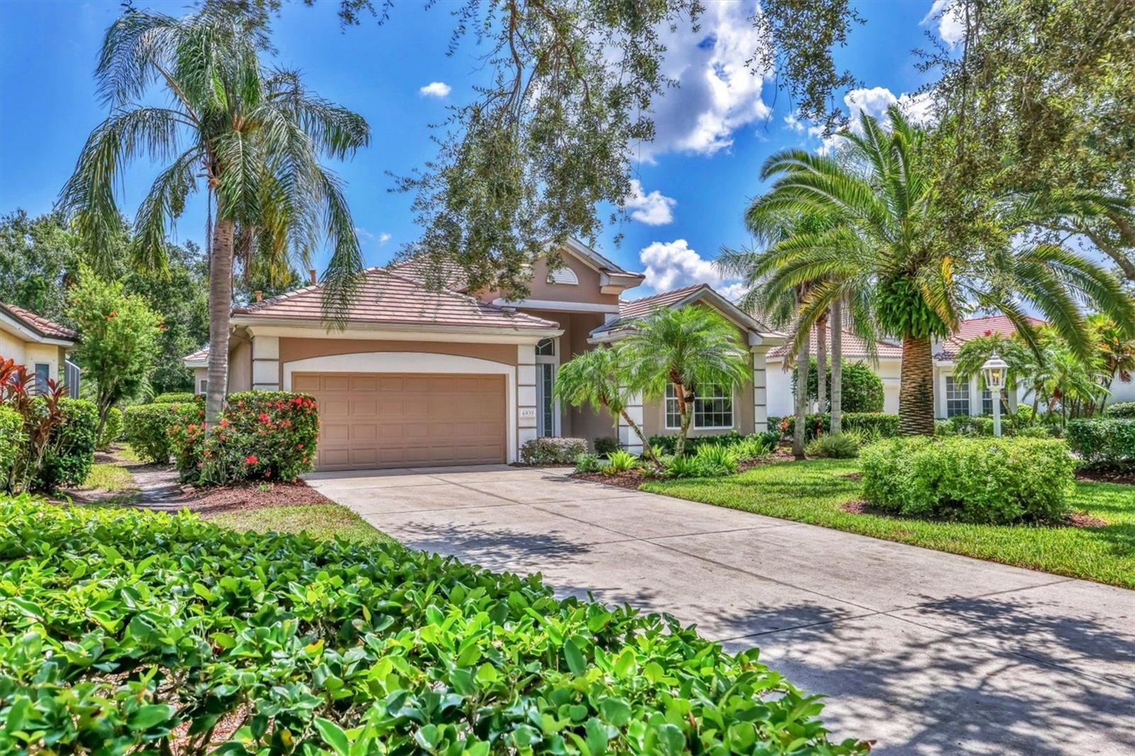 6935 Lennox Place  University Park FL 34201 photo