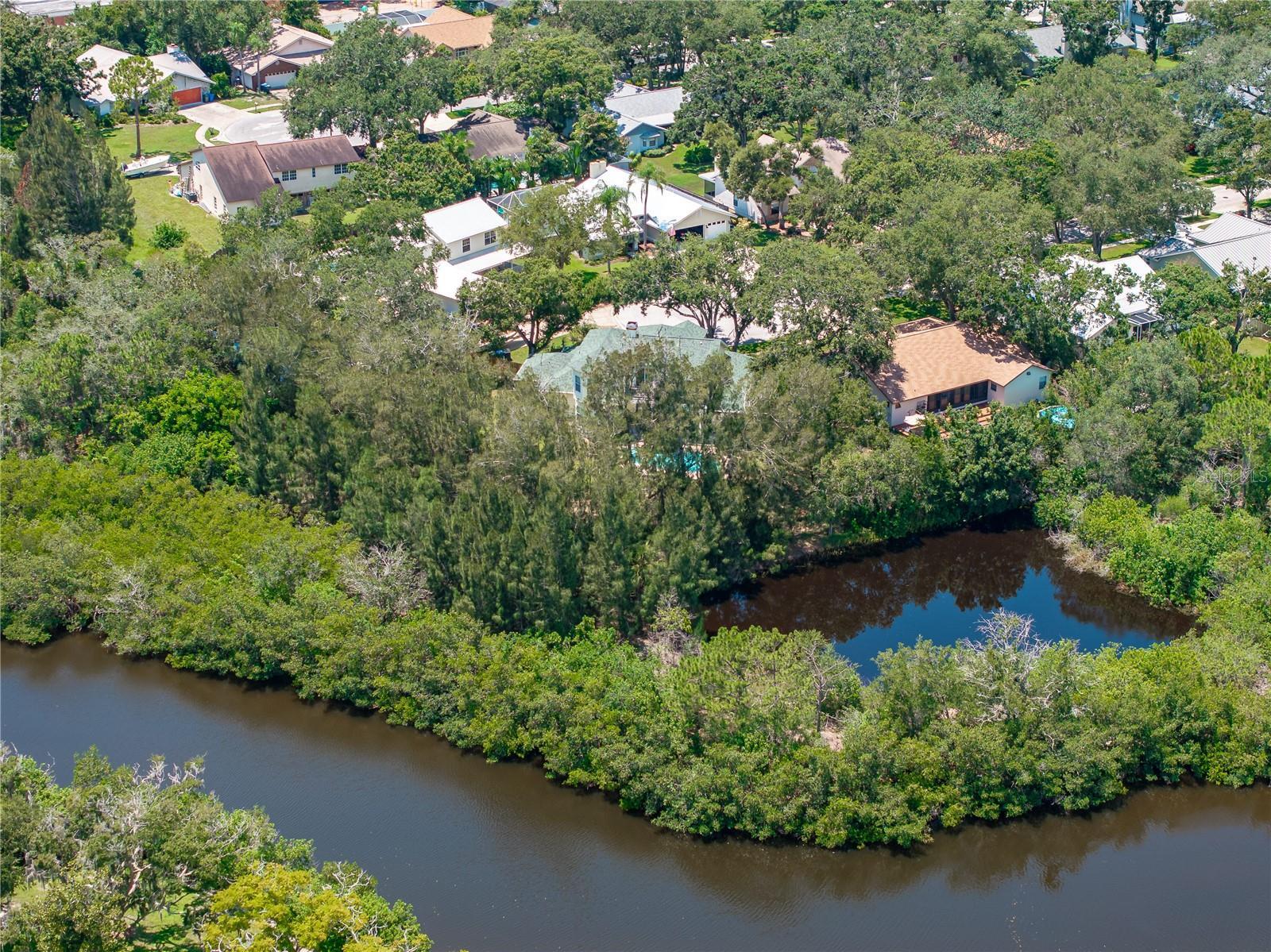 Property Photo: 1851 Juanita Court FL 33764