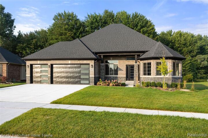 54161 Carrigan Drive  New Baltimore MI 48047 5860 photo