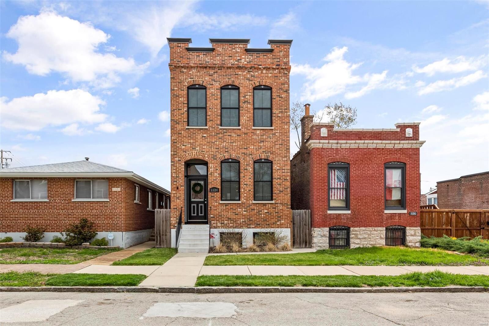 Property Photo:  1124 Kentucky Avenue  MO 63110 