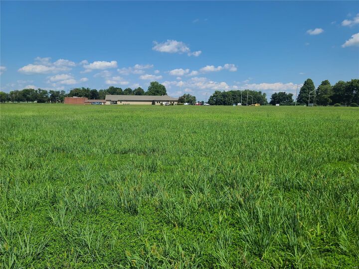 Property Photo: 1403 N Main St. MO 63801