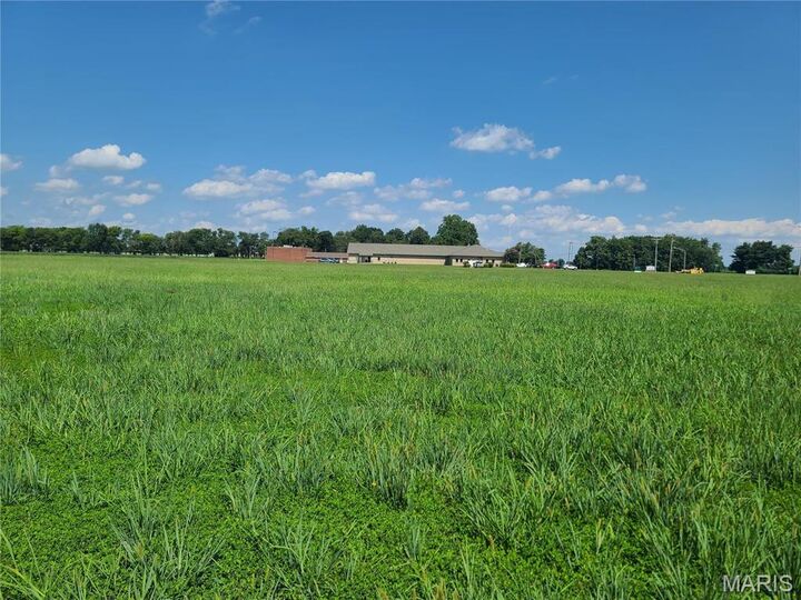 Property Photo: 1405 N Main St. MO 63801