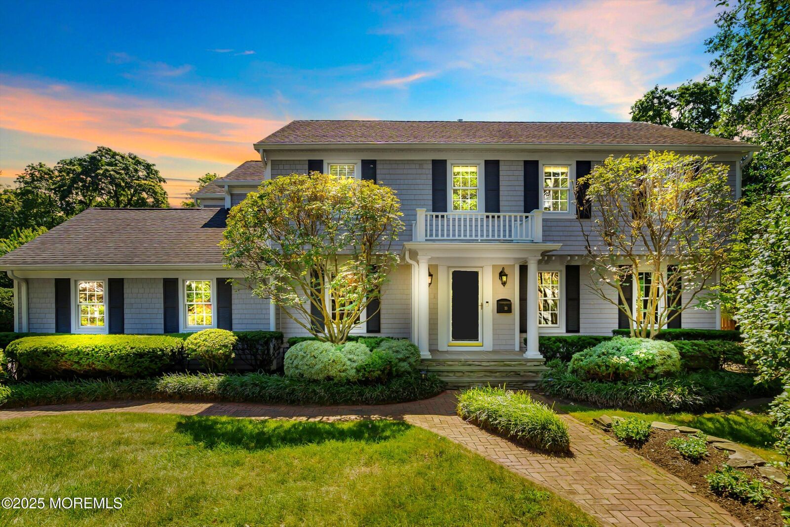 Property Photo:  33 Briarwood Road  NJ 07704 