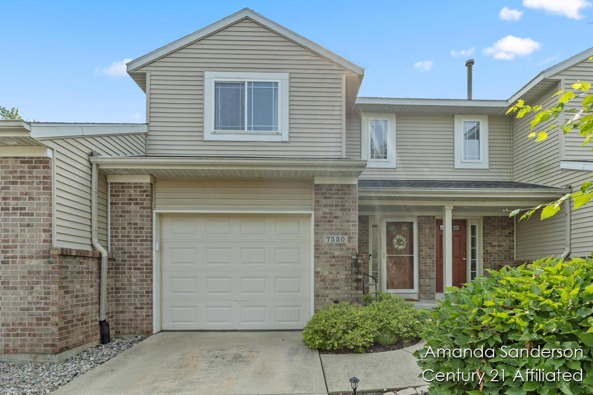 Property Photo:  7520 Crooked Creek Drive SW  MI 49315 