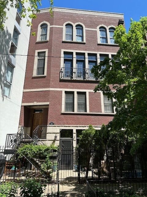 Property Photo:  1229 N Paulina Street 2  IL 60622 
