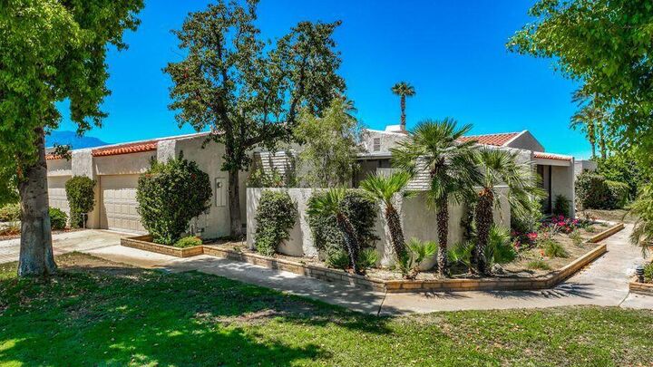 Property Photo:  75208 Kiowa Drive  CA 92210 