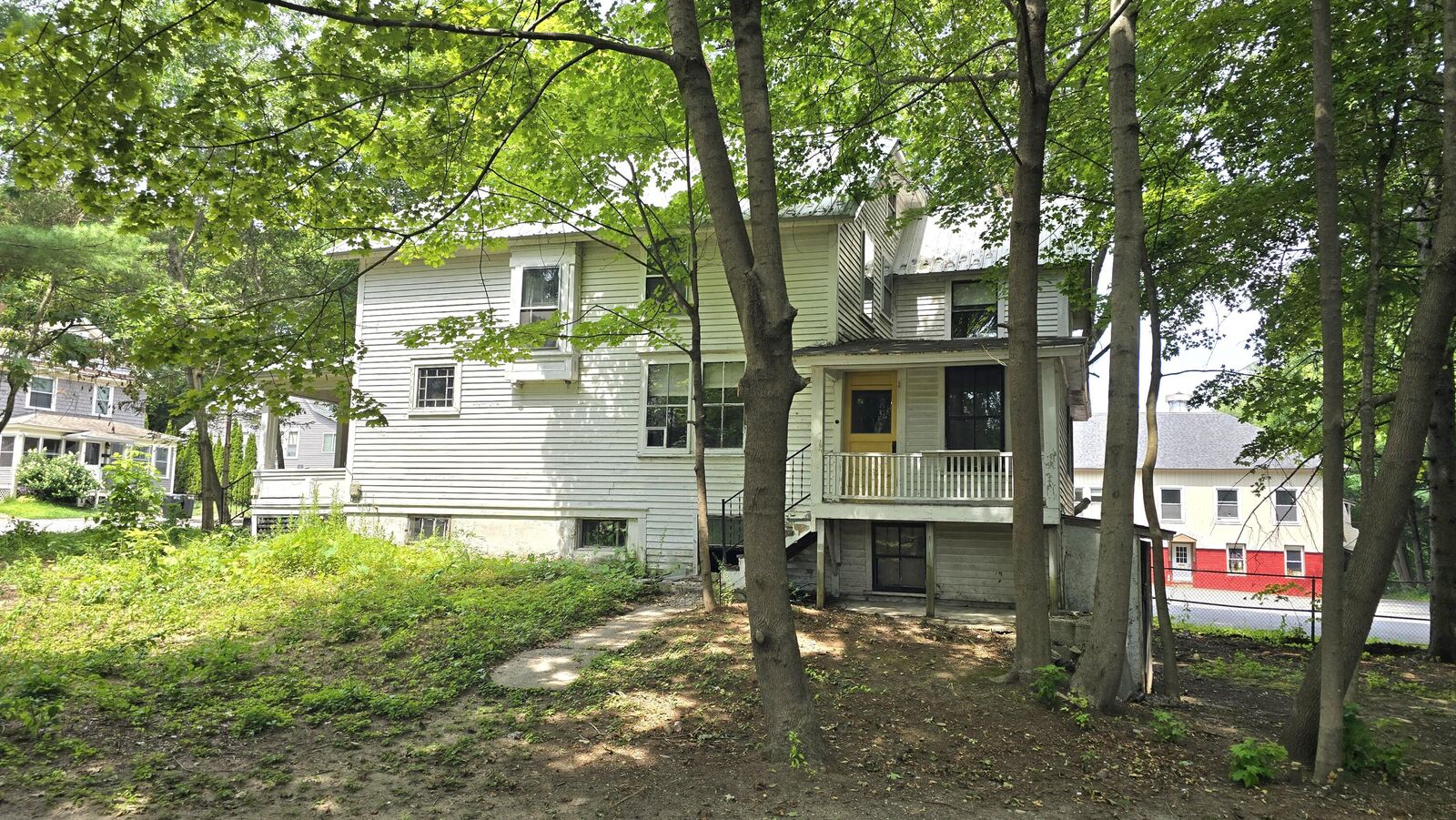 Property Photo: 20 Western Avenue ME 04210