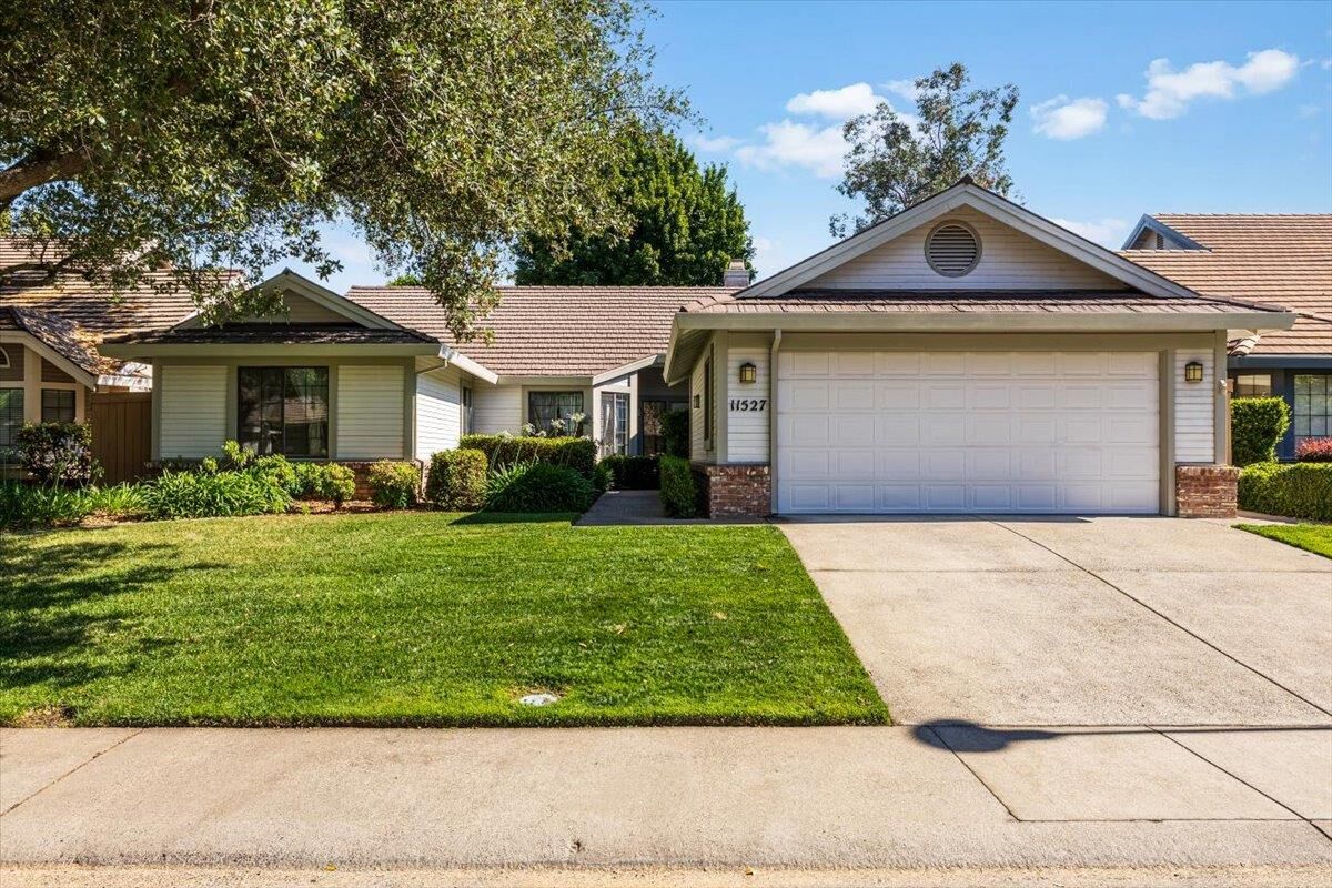 Property Photo:  11527 Big Four Way  CA 95670 