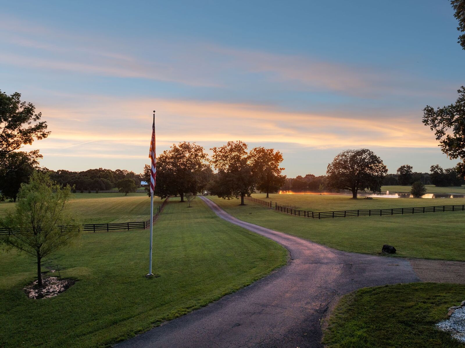 Property Photo: 6040 S Mount Juliet Rd TN 37076