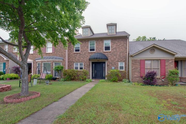 Property Photo: 413 Springview Street AL 35601