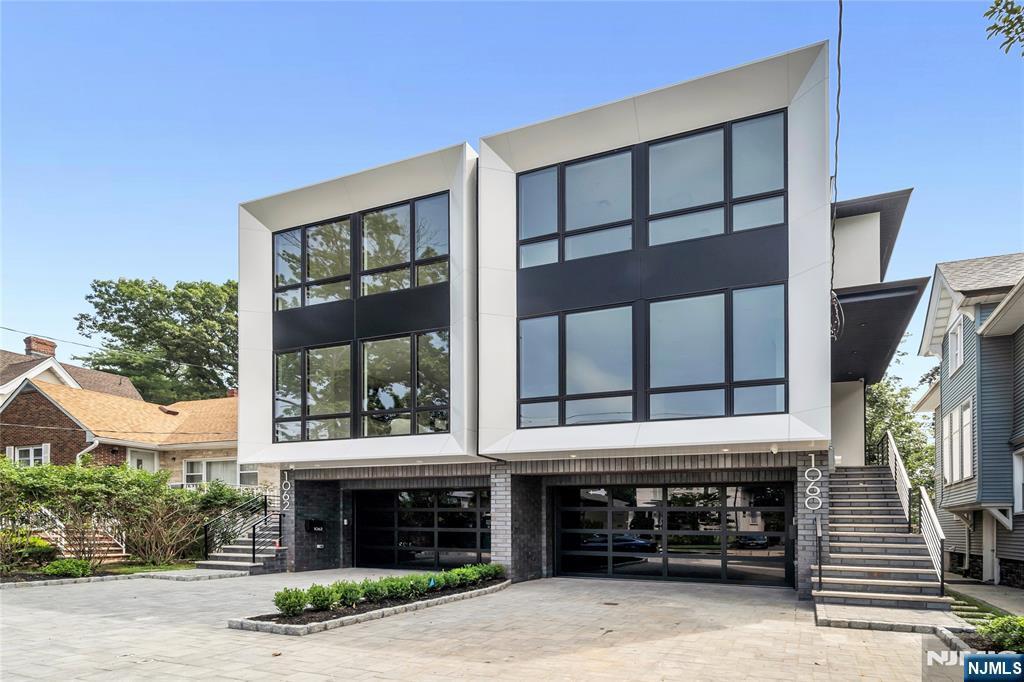Property Photo:  1062 Anderson Avenue  NJ 07024 