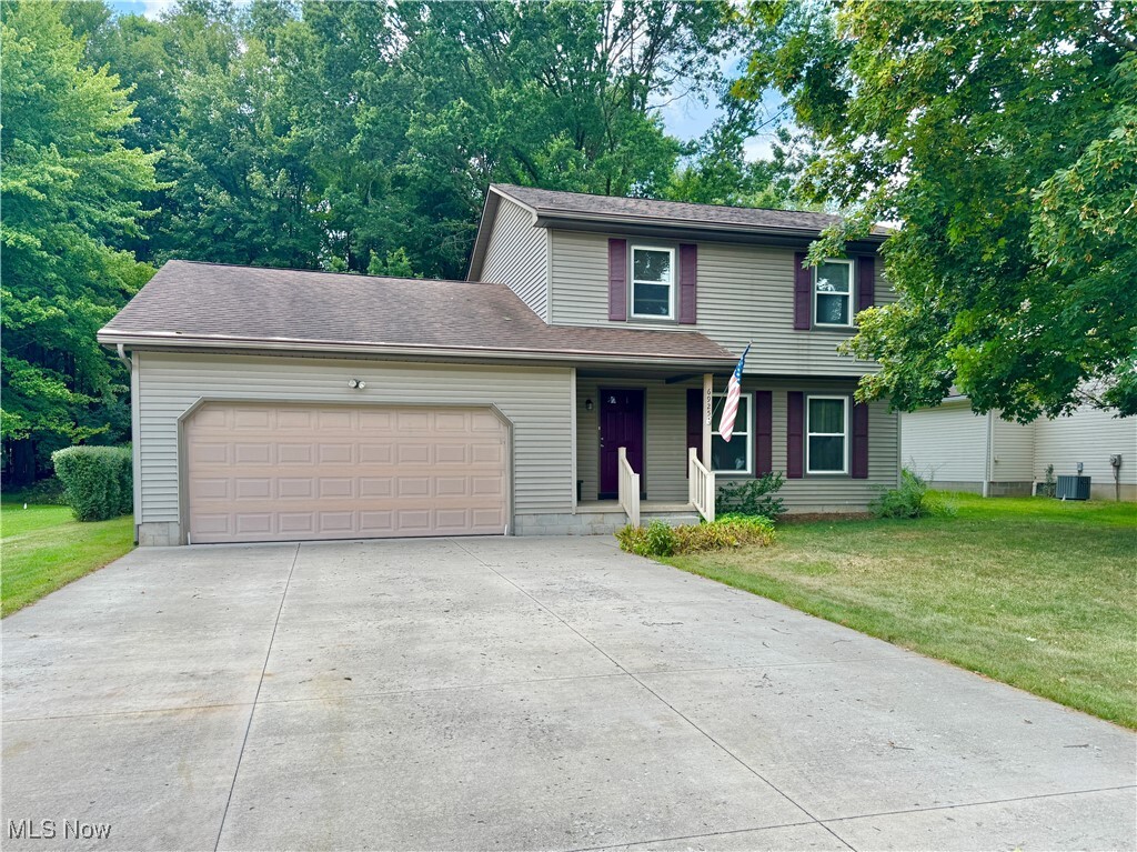 6925 Colleen Drive  Boardman OH 44512 photo