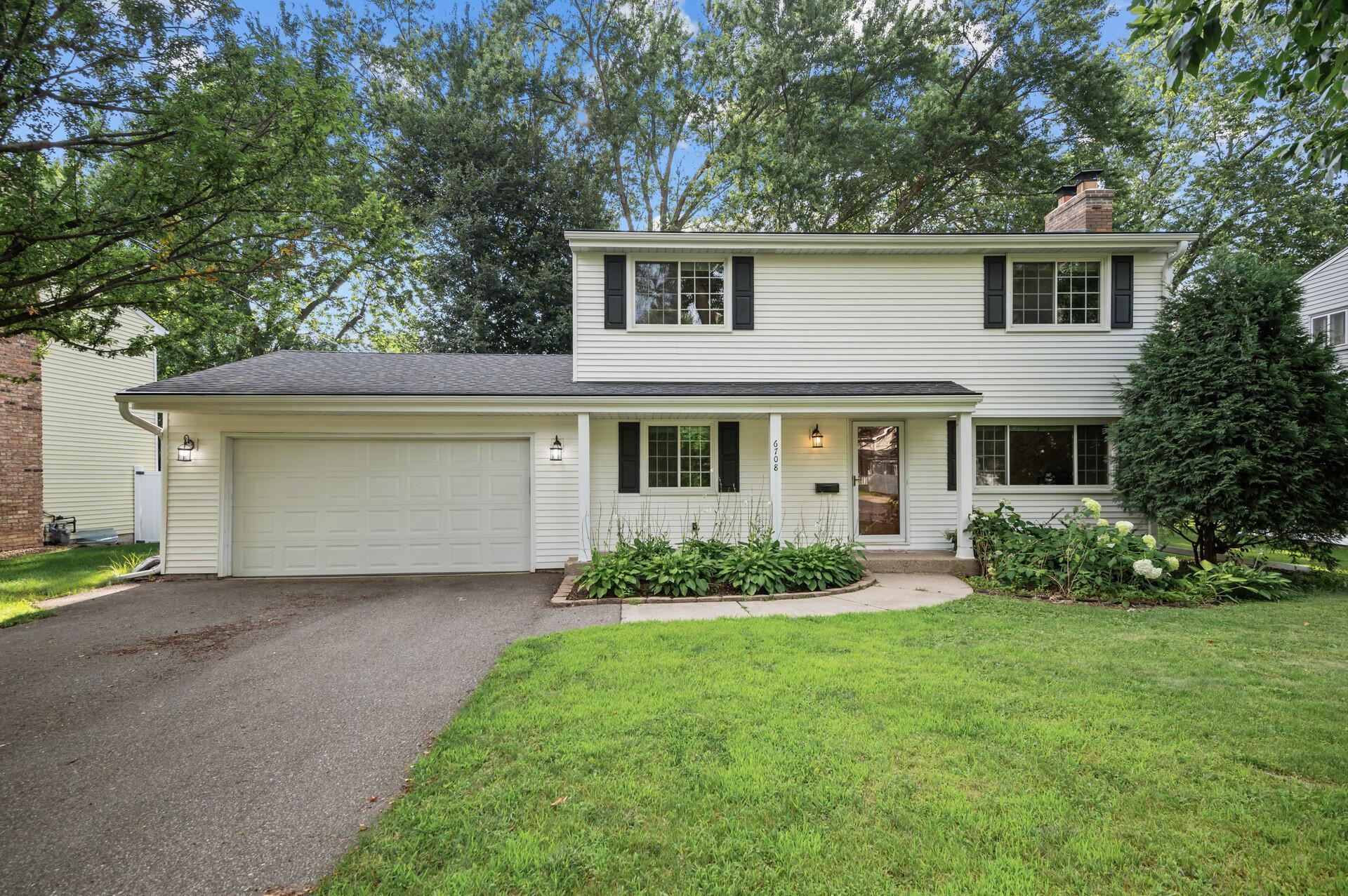 Property Photo: 6708 Ridgeview Drive MN 55439