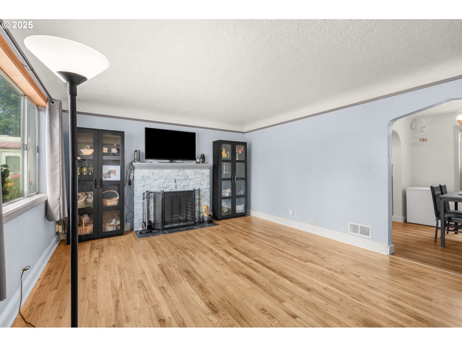 Property Photo: 16523 SE Clinton St OR 97236