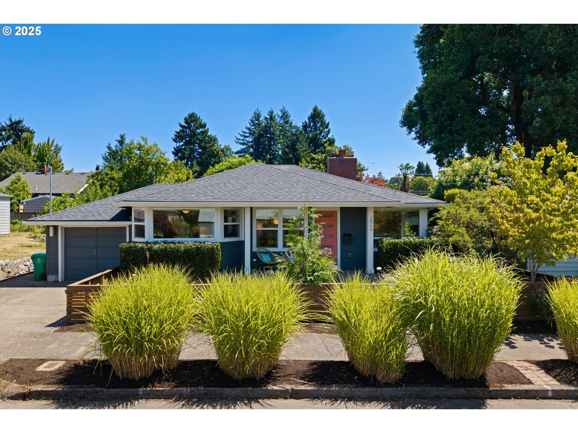 2844 SE 60th Ave  Portland OR 97206 photo