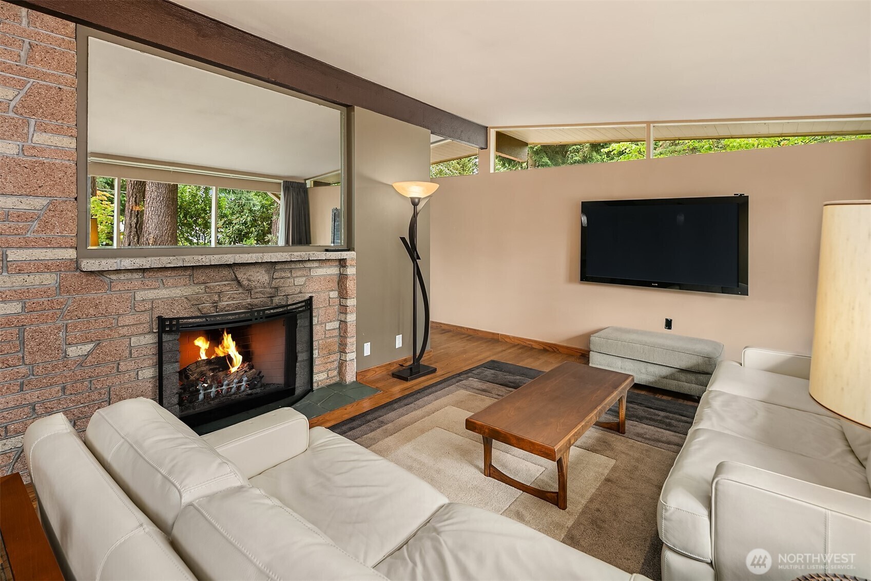Property Photo: 6225 Dale Way WA 98036