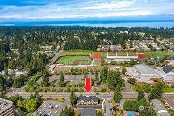 Property Photo:  7528  215th Street SW 101  WA 98026 