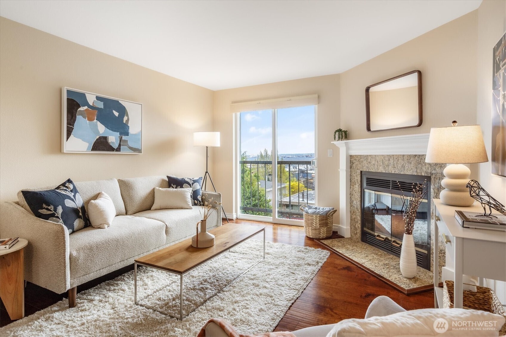 Property Photo: 2200 Thorndyke Avenue W 404 WA 98199