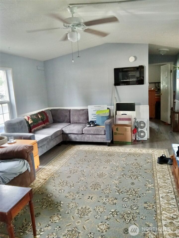 Property Photo: 909 205th Street Ct E 81 WA 98387