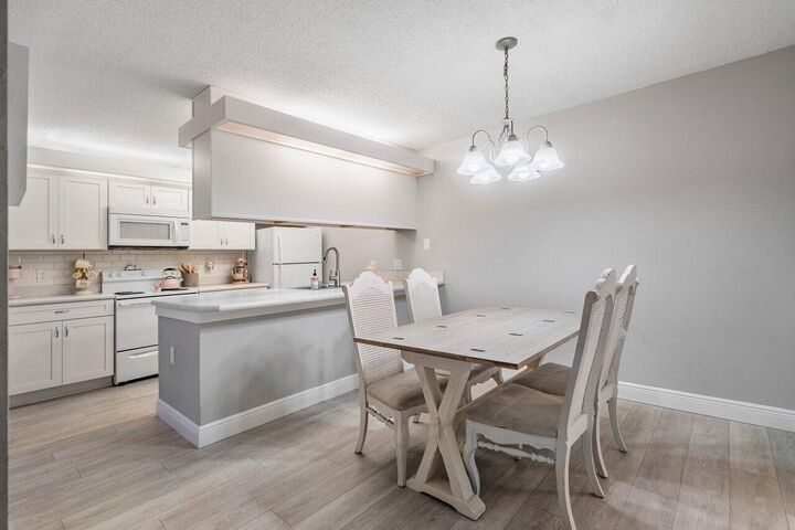 5823 58th Way  West Palm Beach FL 33409 photo