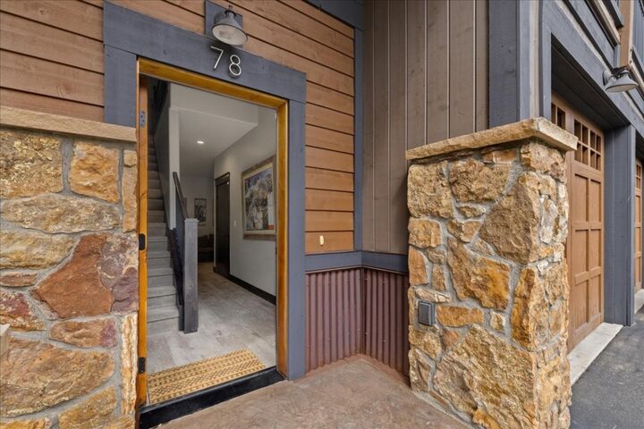 Property Photo:  78 Erickson Loop  CO 80435 