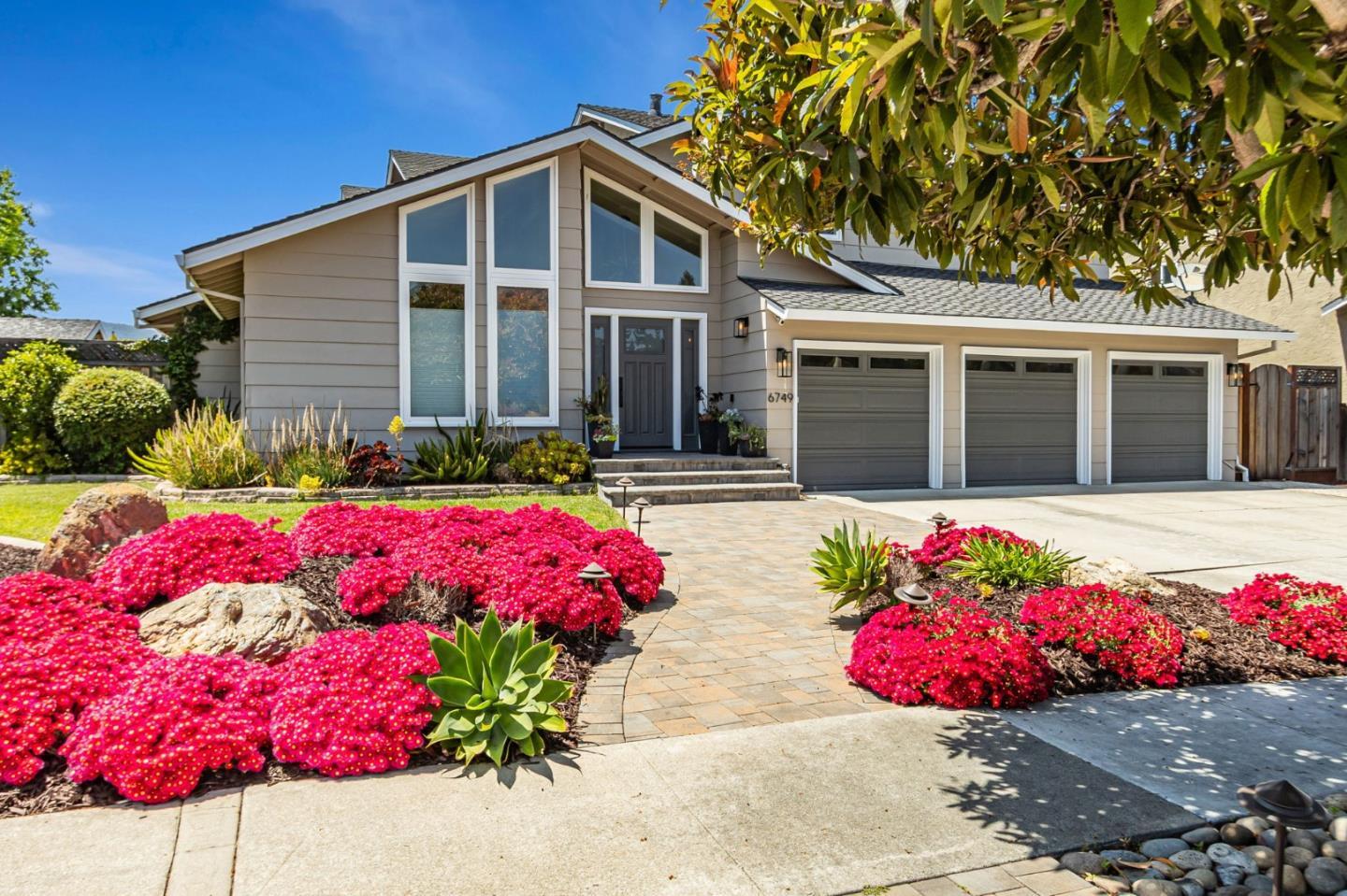 Property Photo: 6749 Elwood Road CA 95120