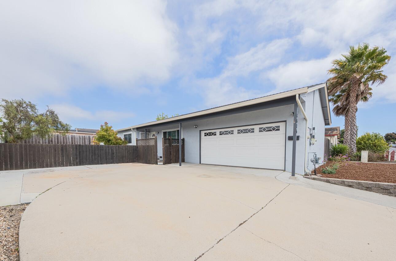 Property Photo:  1676 Flores Street  CA 93955 