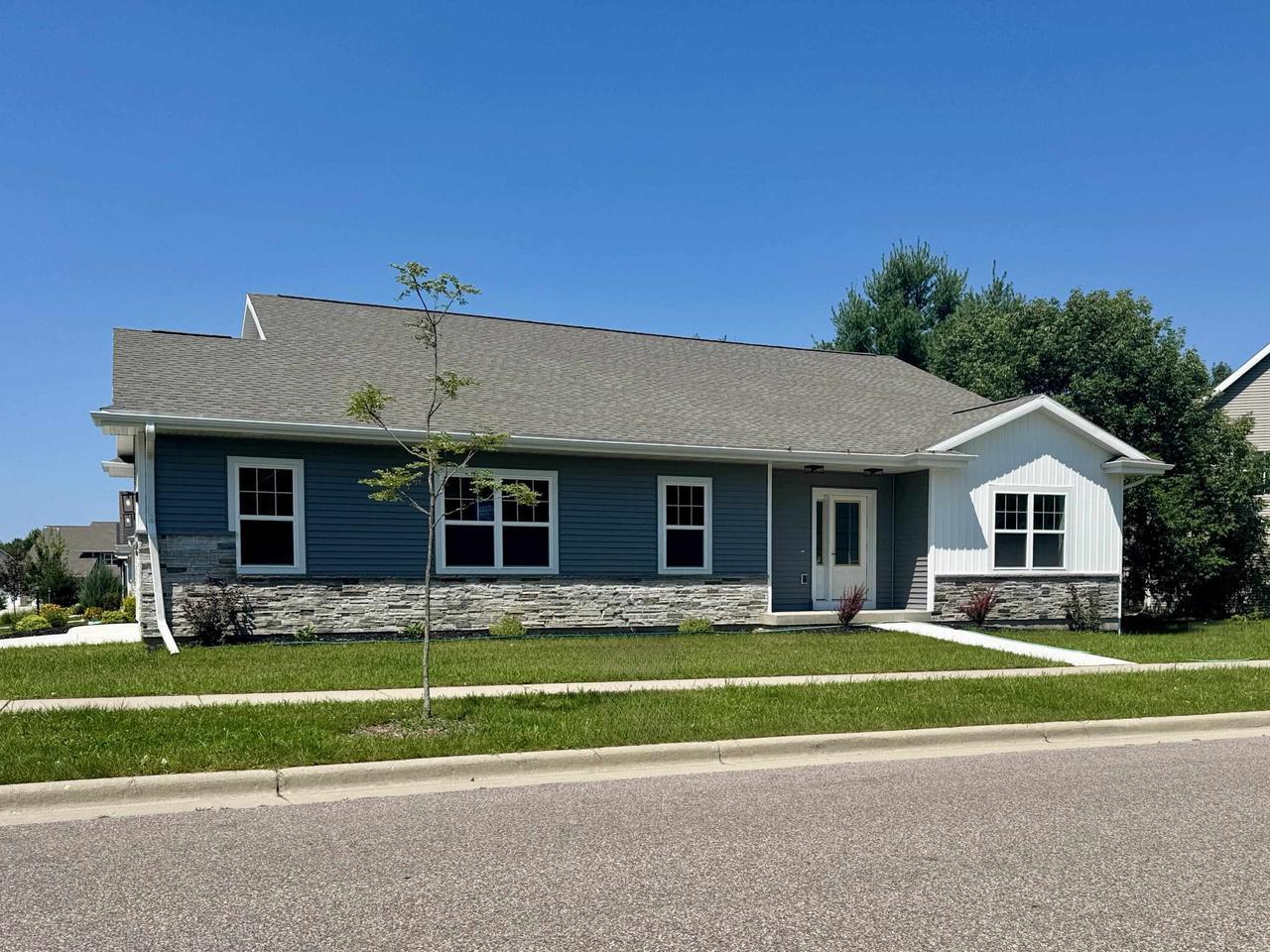 Property Photo: 5320 Magdalene Court WI 53562