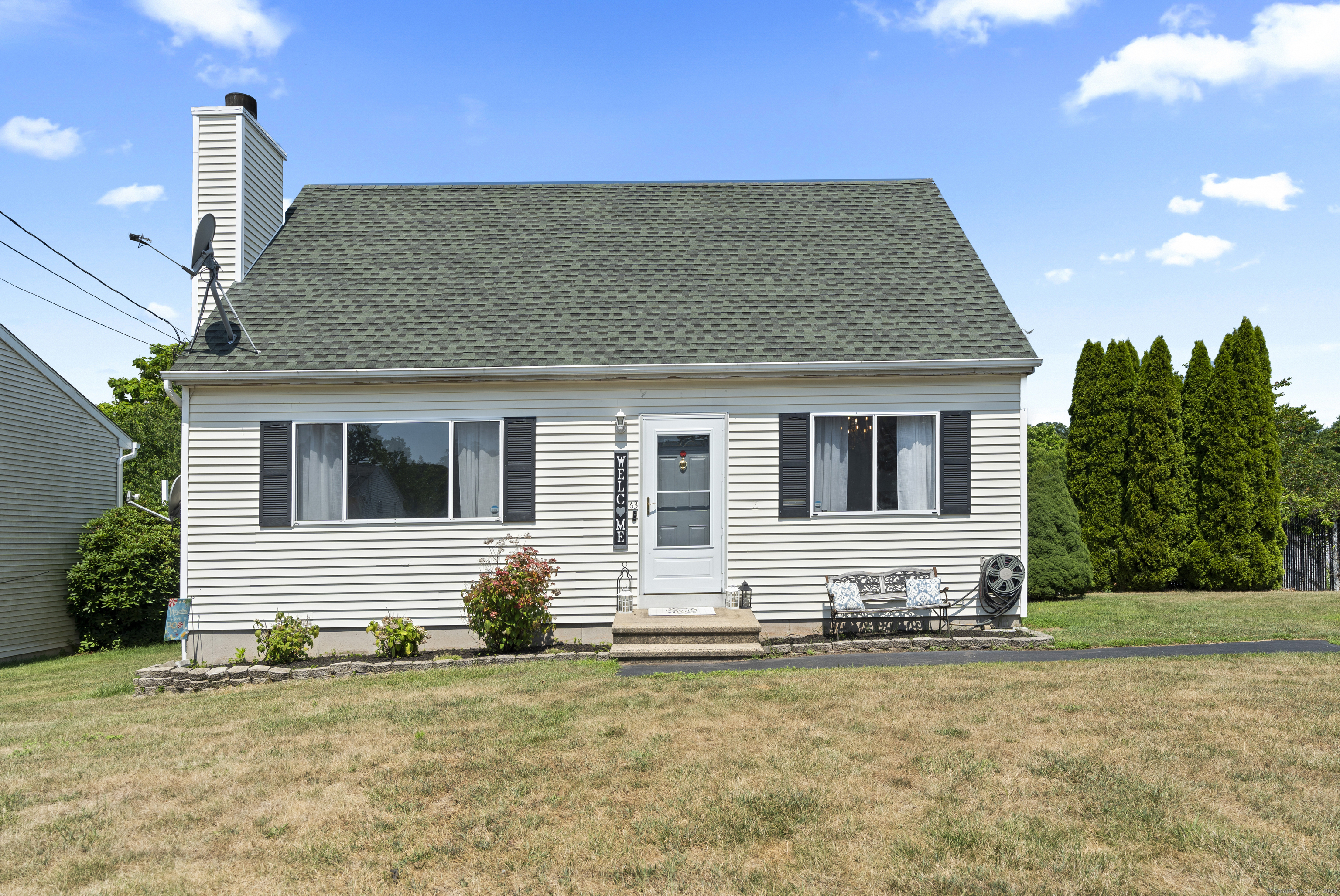 63 Pondview Terrace  East Haven CT 06512 photo