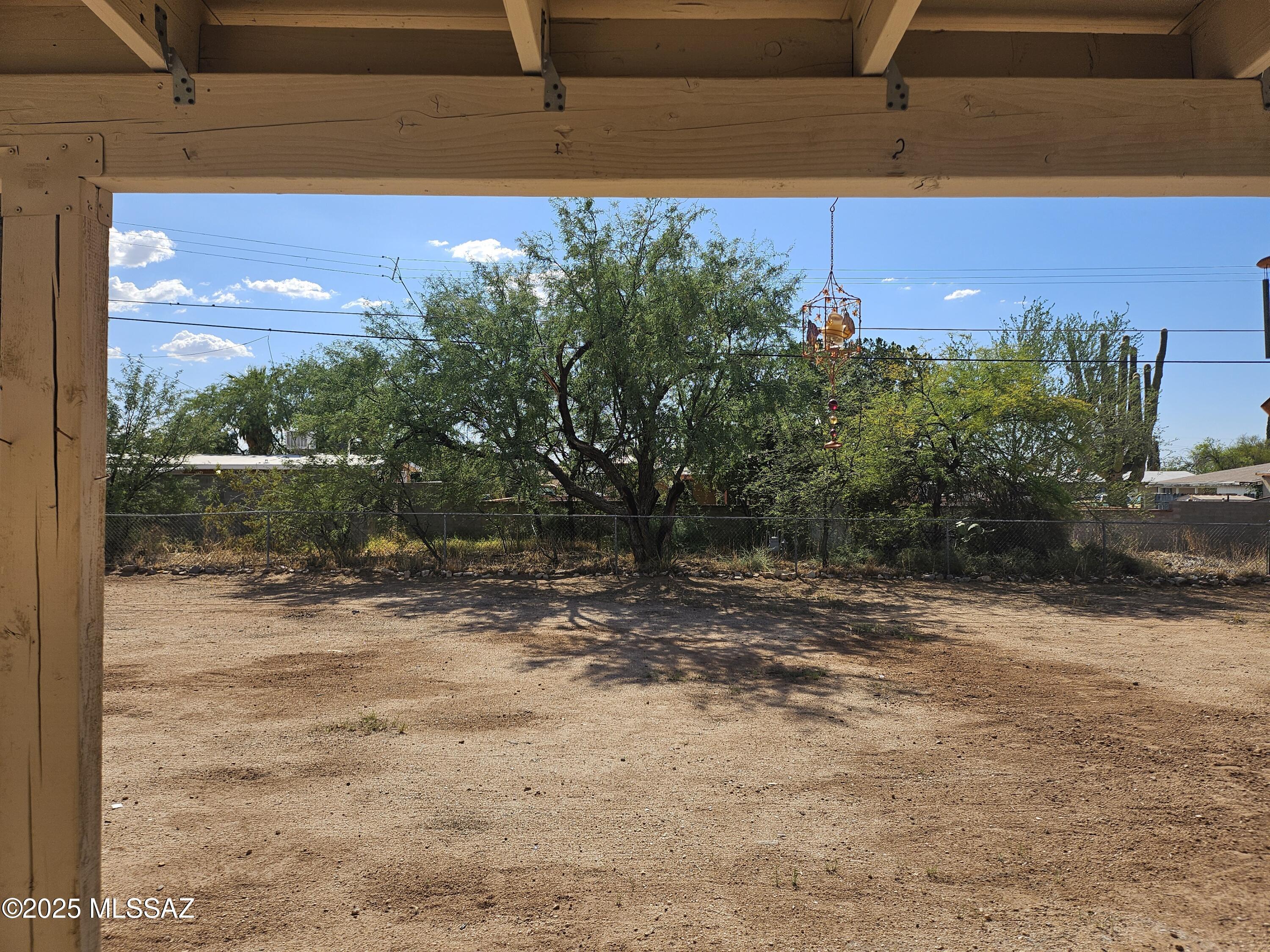 Property Photo:  2018 S Cloverland Avenue  AZ 85711 
