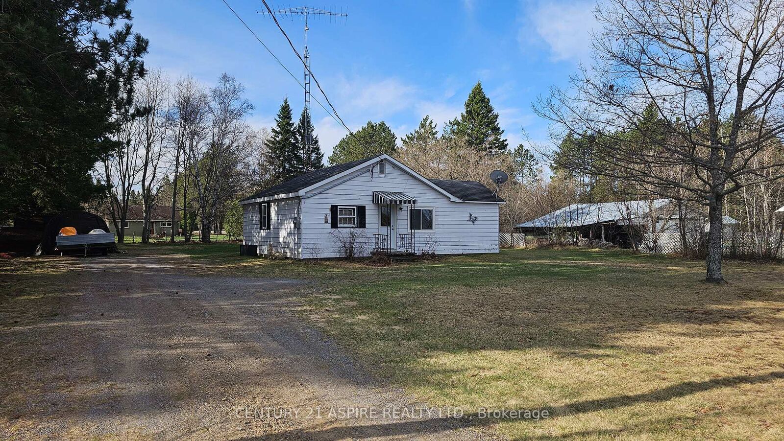 Property Photo:  51 Major Lake Road  ON K0J 2C0 