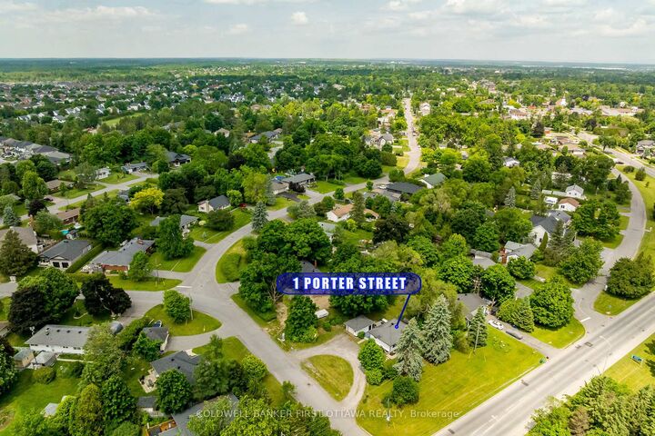 Photo de la propriété: 1 Porter Street ON K2S 1P8