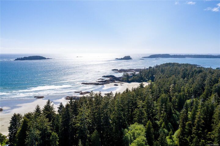 Property Photo: 1208 Lynn Rd BC V0R 2Z0