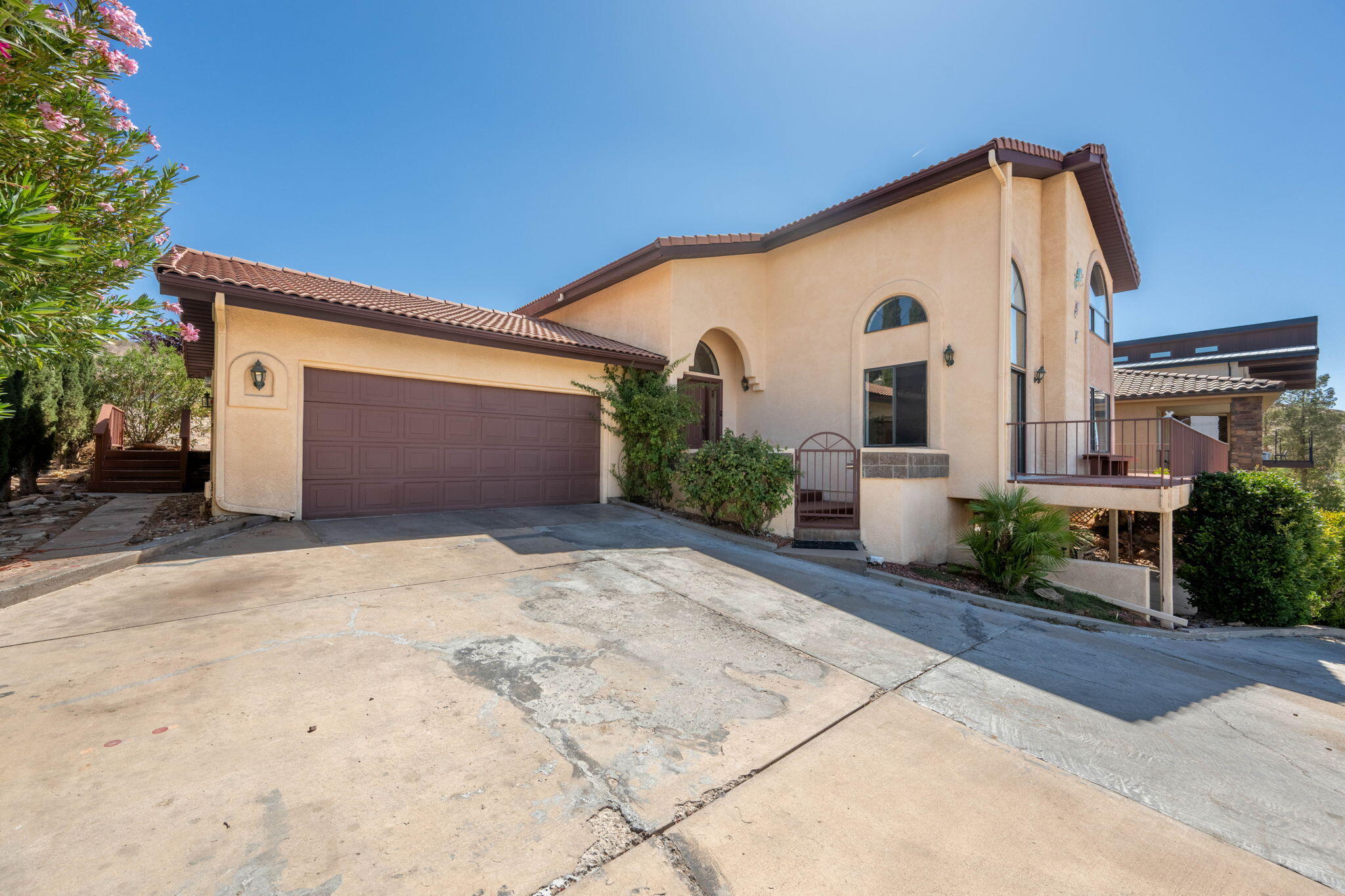 Property Photo:  956 E Summit Ridge Dr  UT 84790 