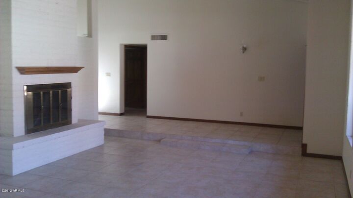 Property Photo:  801 E Waltann Lane  AZ 85022 